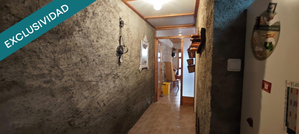 Imagen 4 de Preciosa casa Adosada de 2 plantas y altillo-buardilla