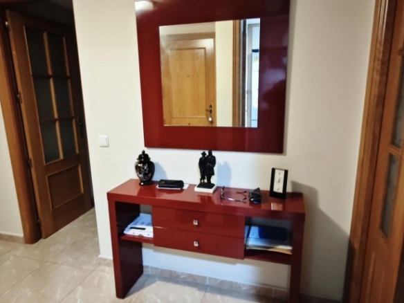 Imagen 3 de Precioso y gran piso con aparcaamiento en zona tranquila i centrica del pueblo costero