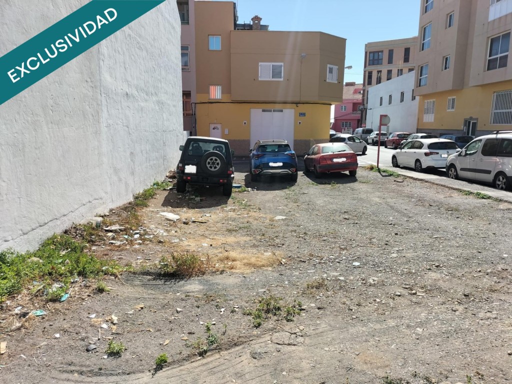 Imagen 3 de Parcela urbana con proyección residencial en Sardina del Sur