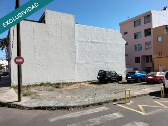 Imagen 1 de Parcela urbana con proyección residencial en Sardina del Sur