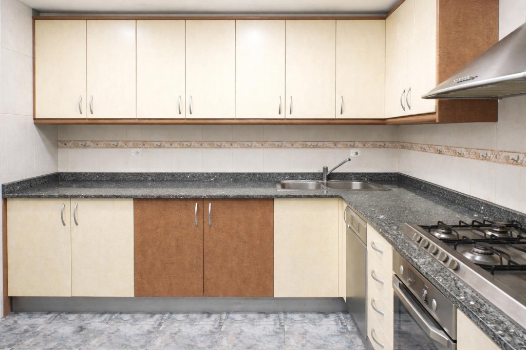 Imagen 2 de ?✨ CASA ADOSADA EN VENTA EN SANT JOAN DE VILATORRADA CON 3 HAB. ESTUDIO Y 2 TERRAZAS – ZONA EL PALILLO ✨?