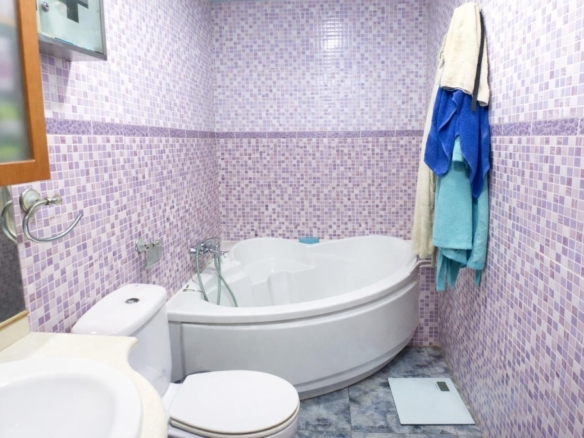 Imagen 3 de ?✨ CASA ADOSADA EN VENTA EN SANT JOAN DE VILATORRADA CON 3 HAB. ESTUDIO Y 2 TERRAZAS – ZONA EL PALILLO ✨?