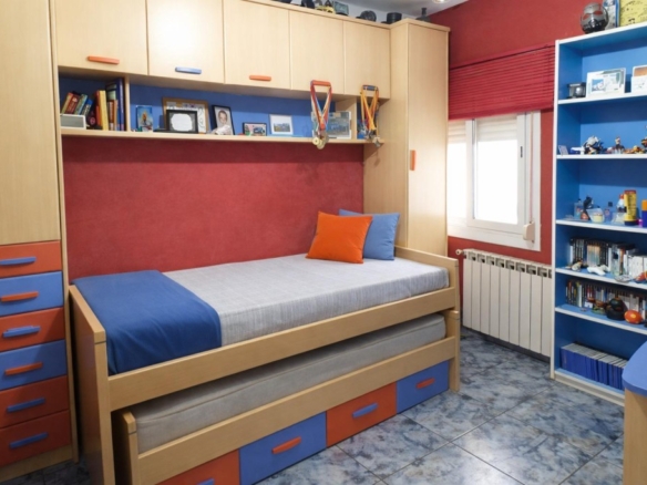 Imagen 4 de ?✨ CASA ADOSADA EN VENTA EN SANT JOAN DE VILATORRADA CON 3 HAB. ESTUDIO Y 2 TERRAZAS – ZONA EL PALILLO ✨?