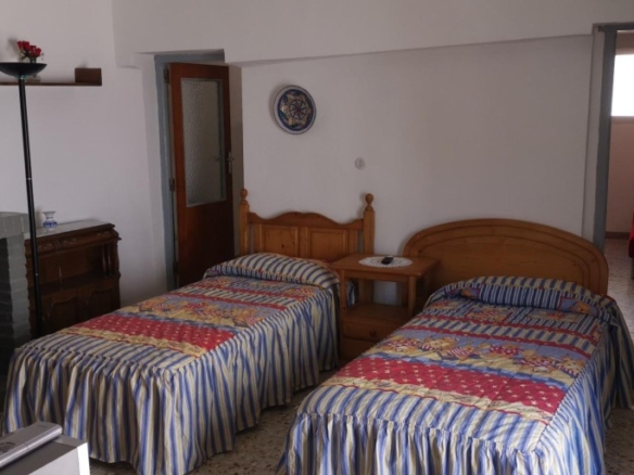 Imagen 1 de Preciosa Casita de pueblo con patio en Sacedon