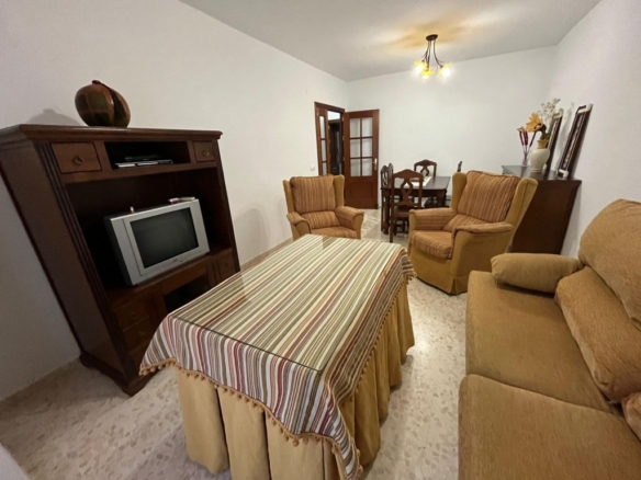 Imagen 2 de Estupendo piso en Villamartin