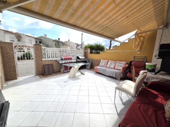 Imagen 2 de Casa-Chalet en Venta en Torrevieja Alicante