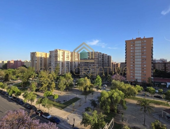 Imagen 2 de Piso en Alquiler en Valencia Valencia