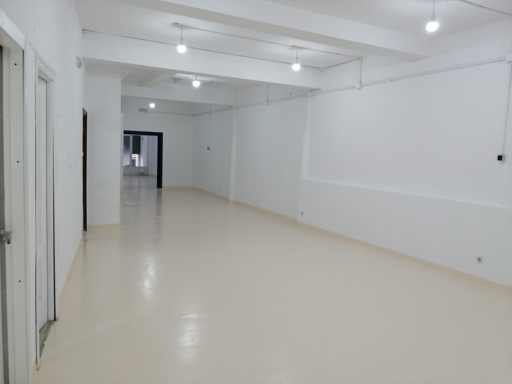 Imagen 2 de Local comercial en Venta en A Coruña La Coruña RONDA DE OUTEIRO