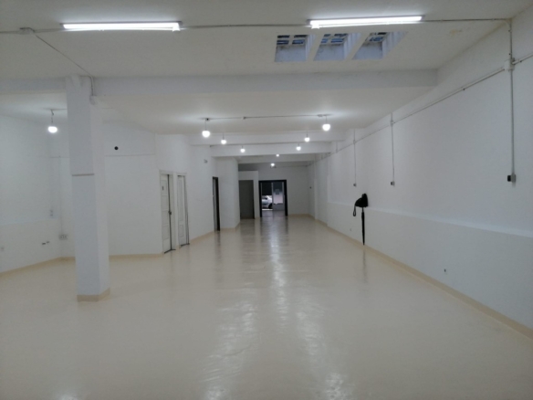 Imagen 1 de Local comercial en Venta en A Coruña La Coruña RONDA DE OUTEIRO