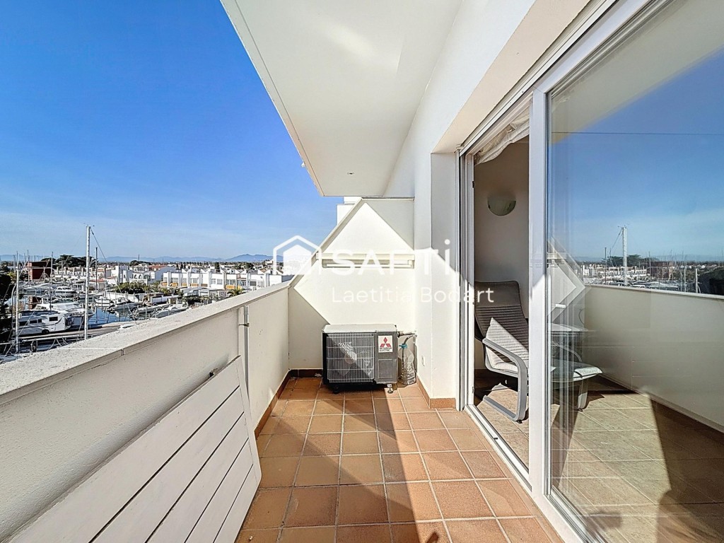 Imagen 4 de Piso de 3 dormitorios con terraza y vistas al canal – Santa Margarita