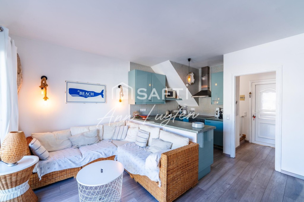 Imagen 2 de Casa al canal con amarre y garaje Santa Margarita