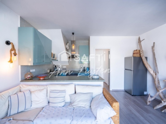 Imagen 3 de Casa al canal con amarre y garaje Santa Margarita