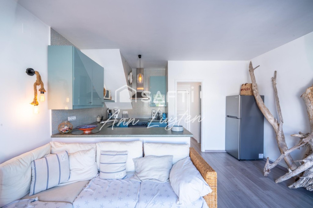 Imagen 3 de Casa al canal con amarre y garaje Santa Margarita