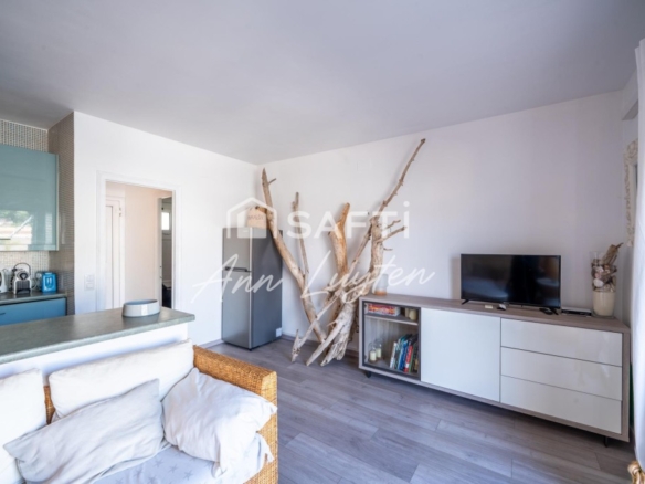 Imagen 4 de Casa al canal con amarre y garaje Santa Margarita