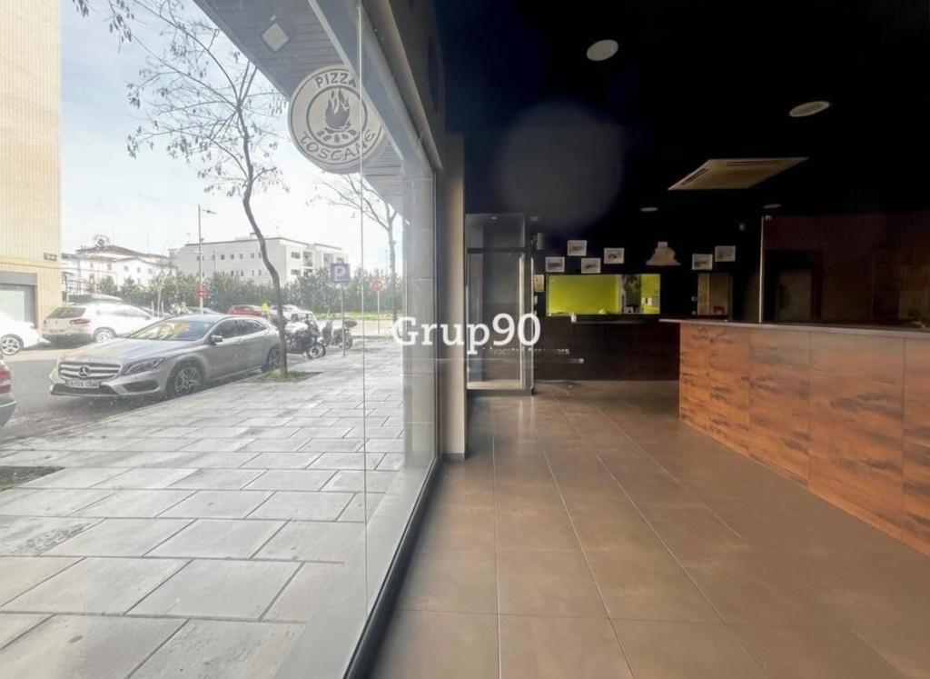 Imagen 2 de Local comercial en venta en Cappont – oportunidad para restauración ?✨