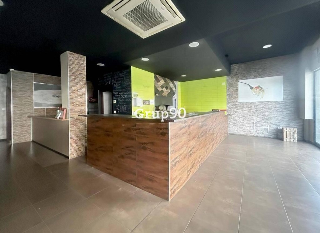 Imagen 3 de Local comercial en venta en Cappont – oportunidad para restauración ?✨