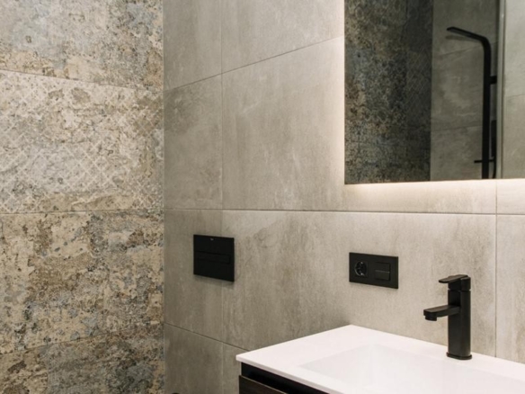 de 250m2 con 3 dormitorios y 3 baños con plaza de garaje