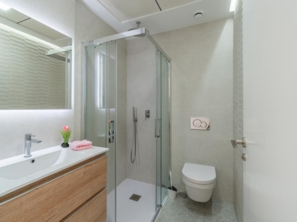 de 128m2 con 3 dormitorios y 2 baños