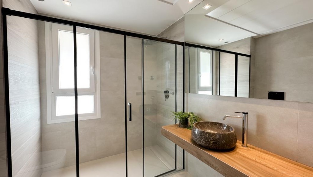 de 108m2 con 3 dormitorios y 2 baños