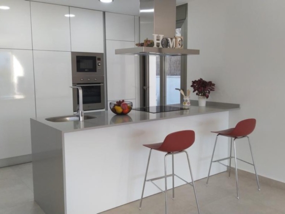 Imagen 2 de Venta de villa en Orihuela costa