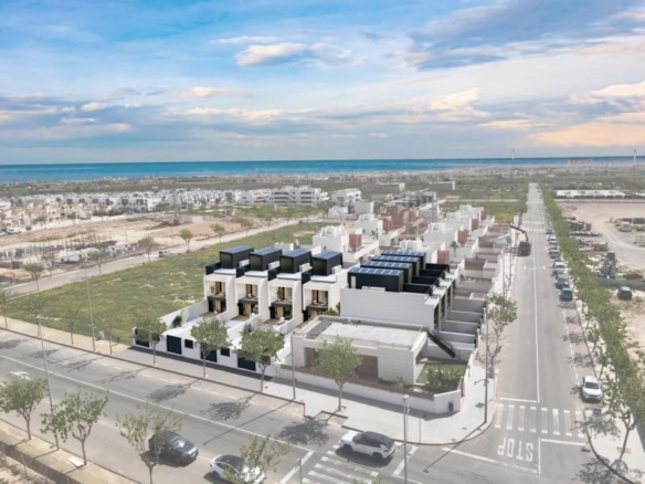 Imagen 1 de Venta de casa en Pilar de la horadada