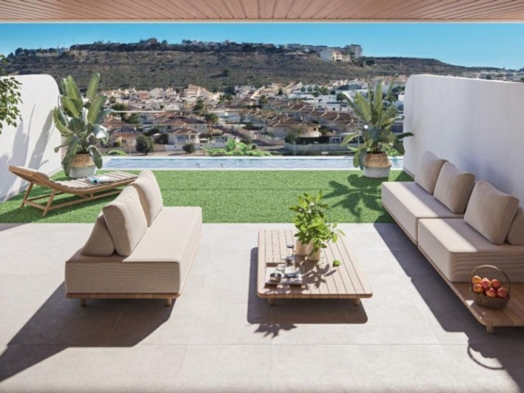 de 81m2 con 3 dormitorios y 2 baños con plaza de garaje