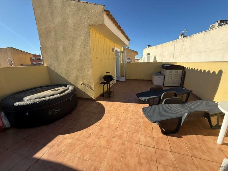 Imagen 1 de Venta de piso en Catral