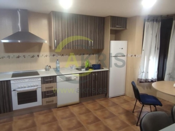 Imagen 3 de Chalet de 4 dormitorios en Illescas