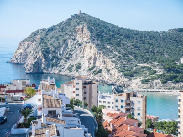 Imagen 1 de El privilegio de vivir en La Ermita de Benidorm...