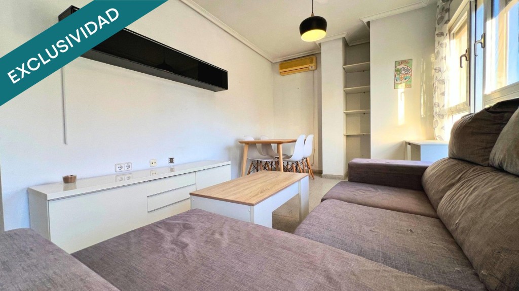 Imagen 4 de Piso VPO en Orihuela con garaje y trastero ideal para vivir solo o en pareja