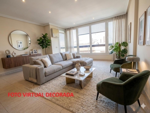 Imagen 1 de Exclusiva vivienda en ensanche diputación