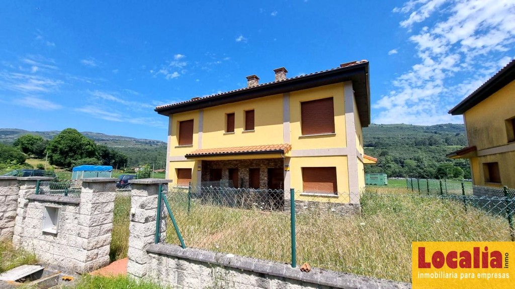 Imagen 3 de Oportunidad Obra Parada de 6 Viviendas en Ruesga