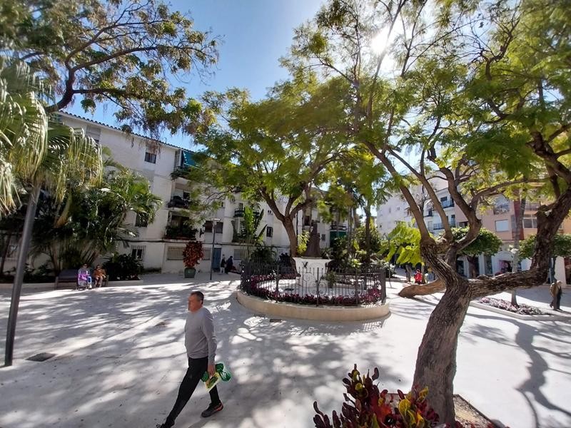 Imagen 4 de OPORTUNIDAD DE INVERSIÓN: PISO EN EL CENTRO DE ESTEPONA (INMUEBLE OCUPADO)