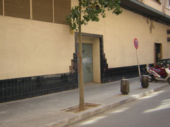 Imagen 3 de Local comercial en Venta en Palma De Mallorca Baleares LAS AVENIDAS