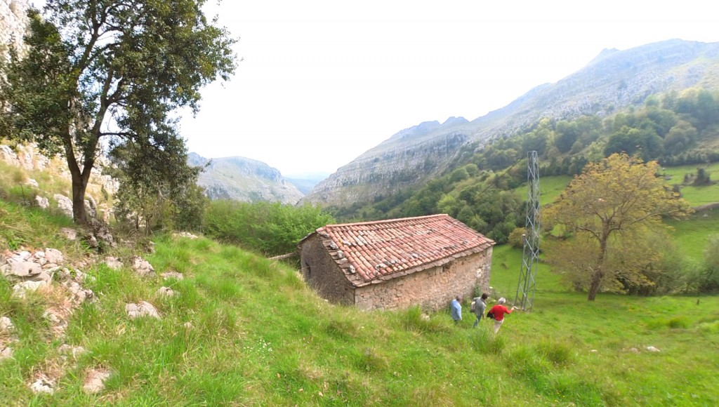Imagen 1 de Casa-Chalet en Venta en Mortesante Cantabria