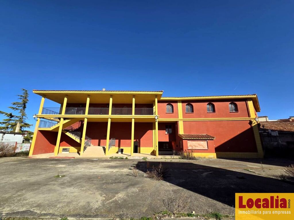 Imagen 1 de Nave almacén y elaboración vino