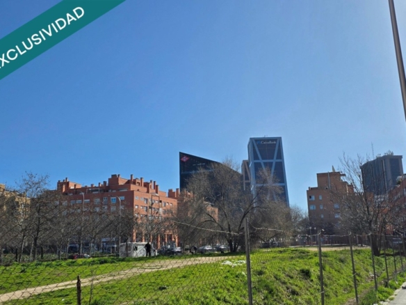 Imagen 3 de Plaza de Garaje en C/ Bascones en Plaza Castilla