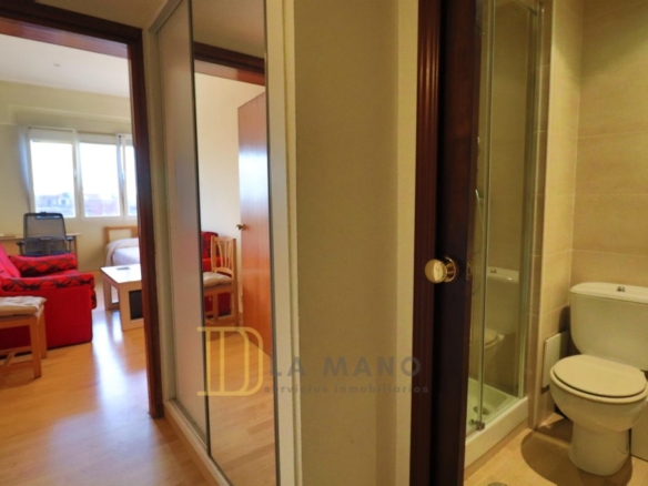 Imagen 3 de LUMINOSO ESTUDIO AMUEBLADO CON CALEFACCIÓN Y WIFI INCLUIDOS