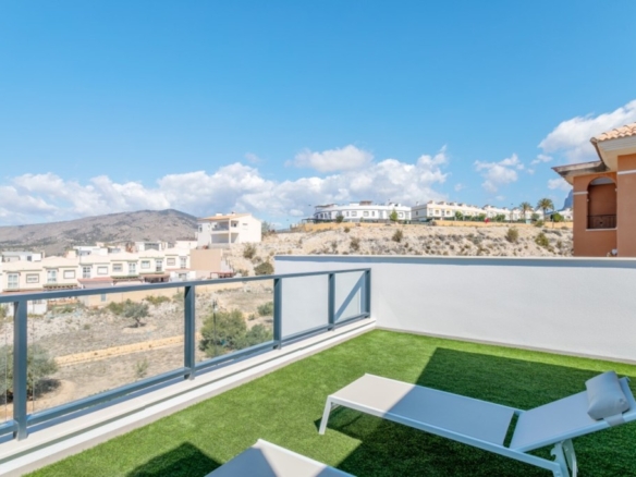 Imagen 2 de Casa-Chalet en Venta en Finestrat Alicante
