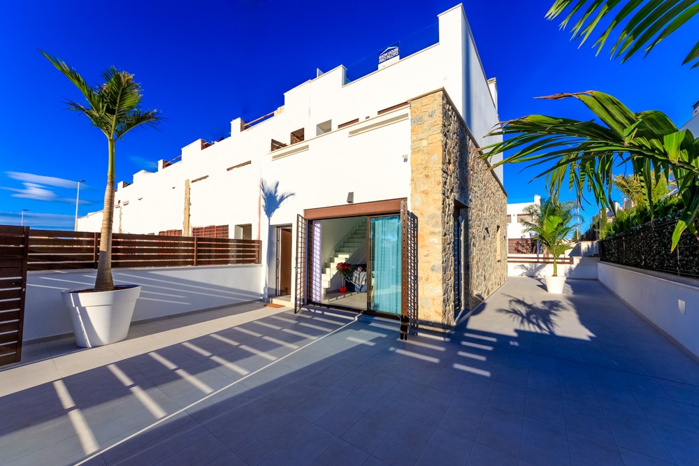 Imagen 1 de Casa de pueblo en Venta en Pilar de La Horadada Alicante