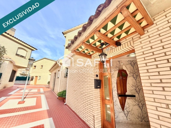 Imagen 2 de Vivienda con acceso directo desde garaje en Los Pavos