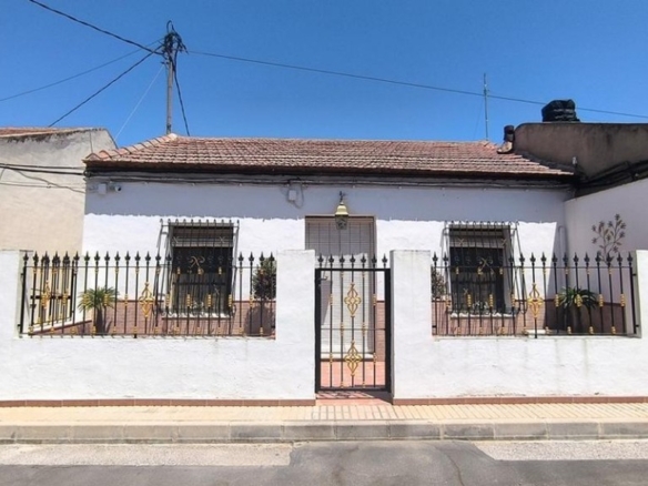 Imagen 2 de Venta de adosado en Almoradi