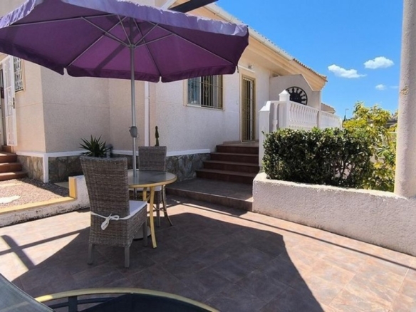 Imagen 1 de Venta de villa en Ciudad quesada