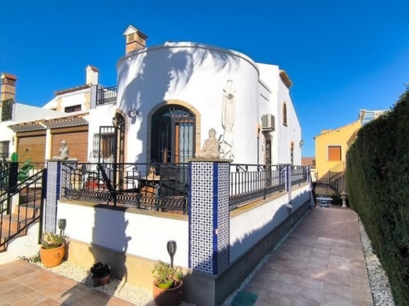 Imagen 1 de Venta de villa en Algorfa