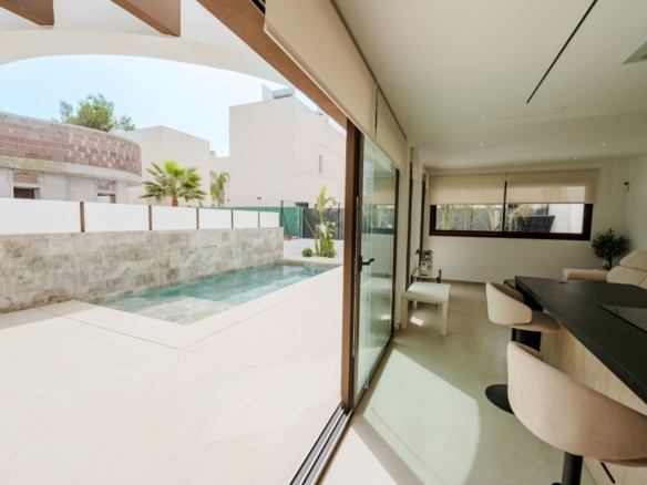 Imagen 4 de Casa de pueblo en Venta en Heredades Alicante