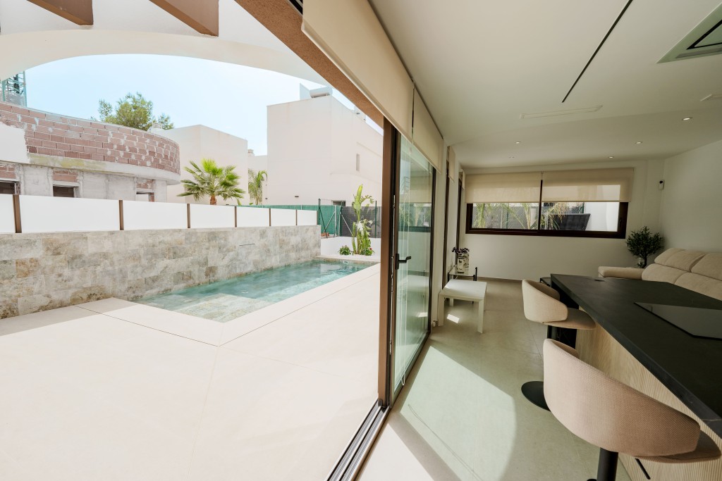 Imagen 4 de Casa de pueblo en Venta en Heredades Alicante