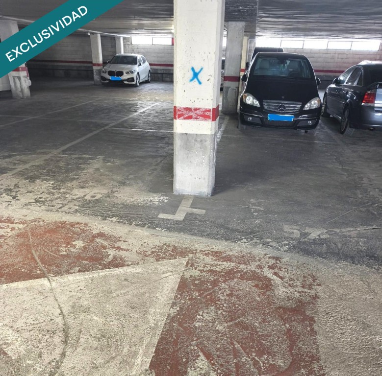 Imagen 2 de Plaza de Garaje en Venta en el Centro de Huesca – Junto a Iglesia de San Lorenzo