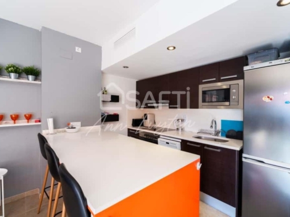 Imagen 2 de Piso con vistas piscina