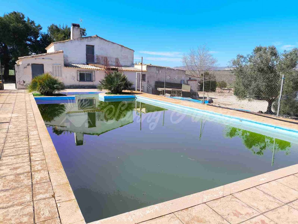 Imagen 2 de Casa de campo-Masía en Venta en Villena Alicante