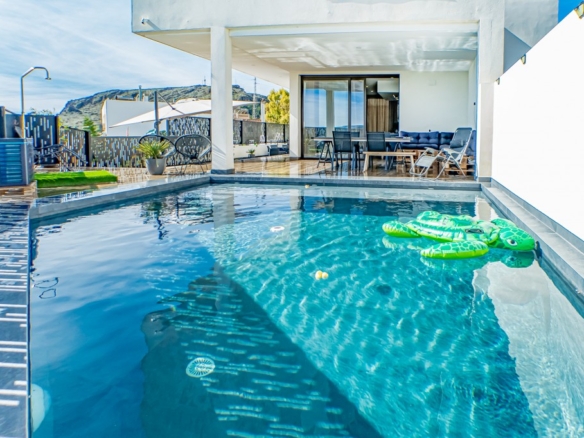 Imagen 4 de Casa-Chalet en Venta en Felix Almería